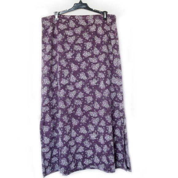 Christopher and Banks Purple Midi Floral Skirt Size 14 - Picture 1 of 10